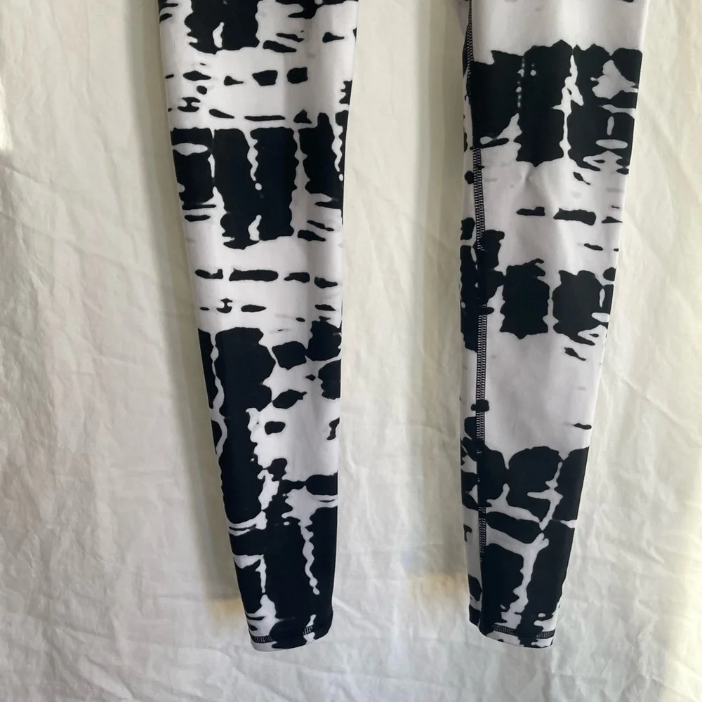 Alo Yoga Airbrush Legging Tie Dye High Waisted Sculpting Yoga Pants Size XS